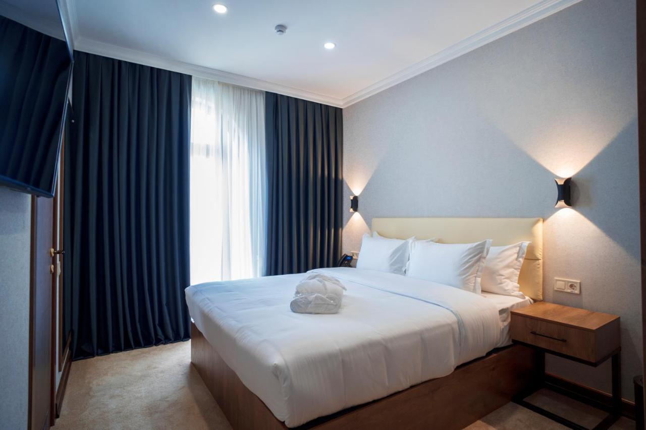 Oscar Boutique Hotel Ташкент Экстерьер фото